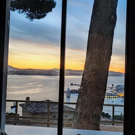 Le Cap Marlou Vue D'en Bas *